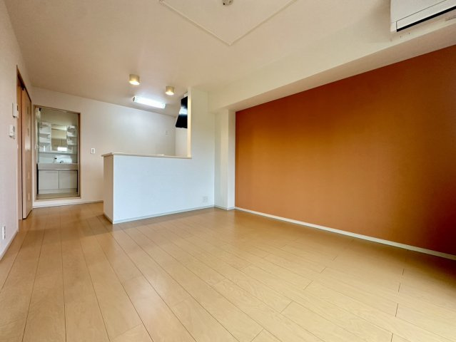 Ｔｉｎｙ　ｈｏｍｅ－Ⅲの居間・リビング