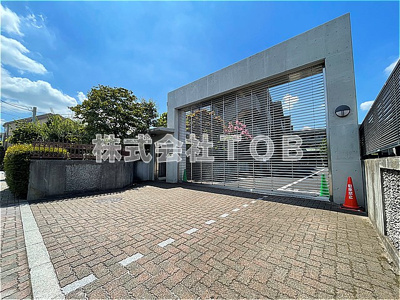 【エントランス】 | プレイス・アイズ