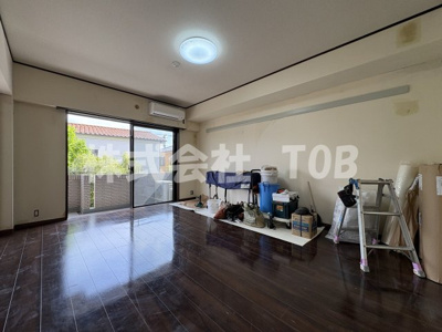 【バルコニー】 | プレイス・アイズ