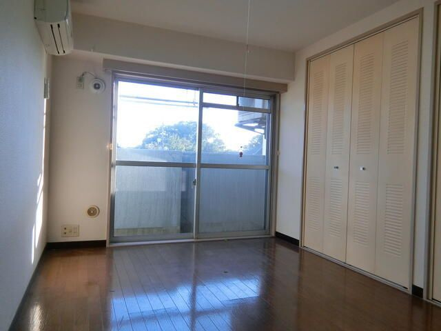 ロイヤルハイネス