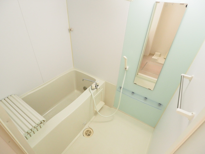 のアパートの浴室