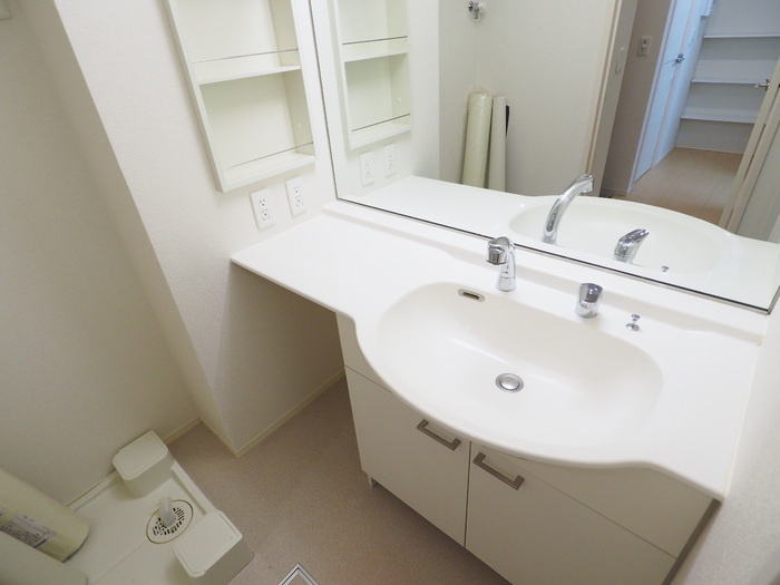 のアパートの洗面所