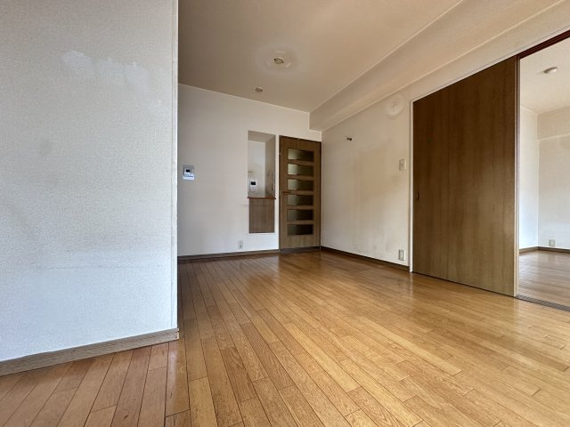 レグルス北池の洋室