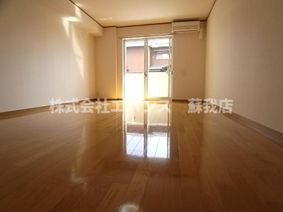 【洋室】 | コンコルド | スタンダードな洋室です