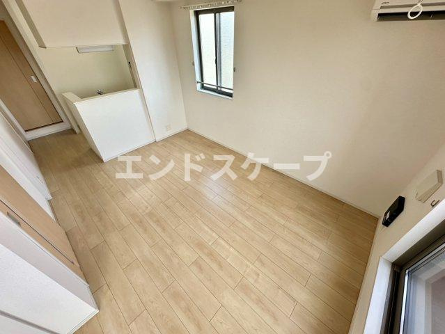 フィオーレ　プリート　Ⅲの居間・リビング|高崎、前橋のお部屋探しはエンドスケープまで！お客様の理想お聞かせ下さい♪