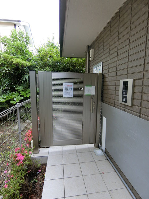 けやきハイムのロビー|オートロック