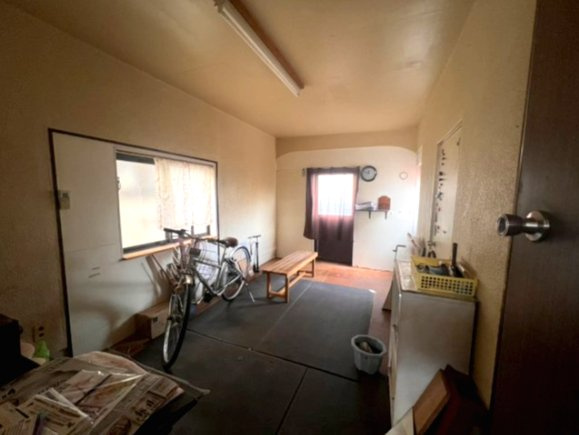 小山市立木　中古戸建　趣ある和風邸宅｜庭付き・広々和室の落ち着いた住まいのその他|改築、壁を付けて作業場に変更しています。※以前はガレージとして利用
