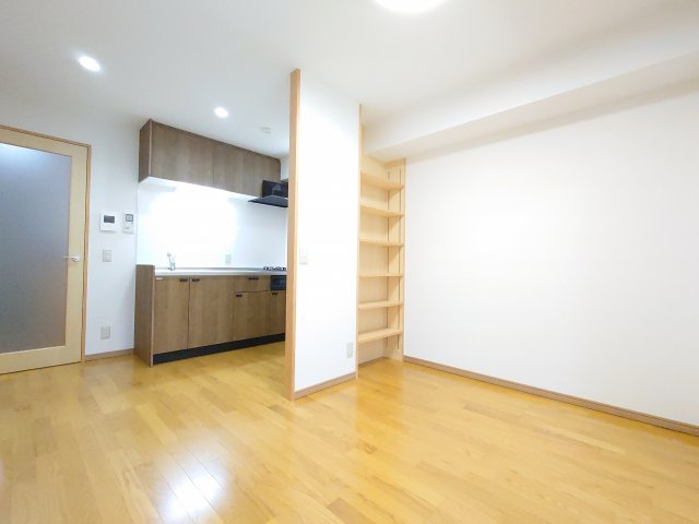 【居間・リビング】