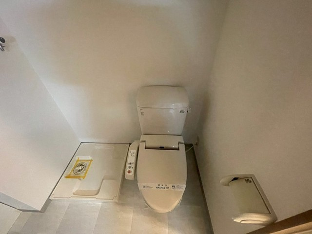 ウイング金屋町ステーションサイドのトイレ