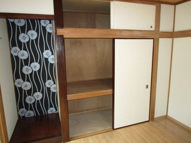 三沢B棟の収納