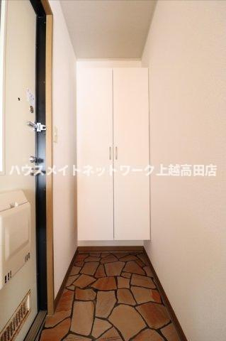 リバービュー Ｂの玄関|玄関