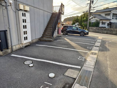 【駐車場】 | SKT