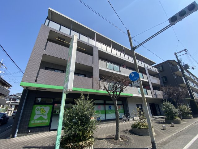 エクセル三国ヶ丘の外観