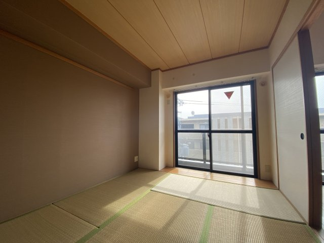 エクセル三国ヶ丘の和室