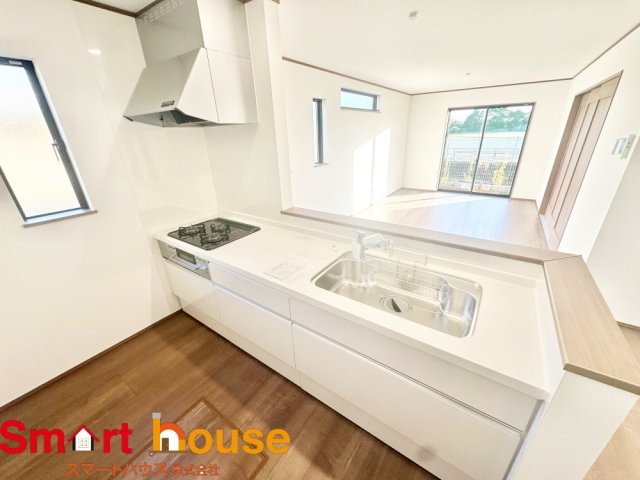 横浜市青葉区荏田西　新築全3棟の居間・リビング