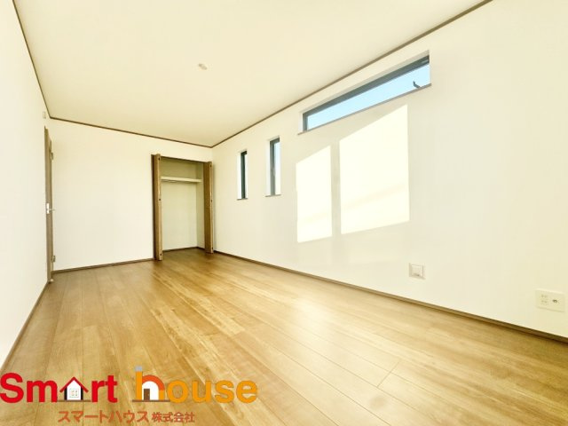 横浜市青葉区荏田西　新築全3棟の独立洗面台