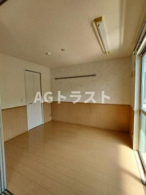 【洋室】 | ラヴィーヌ