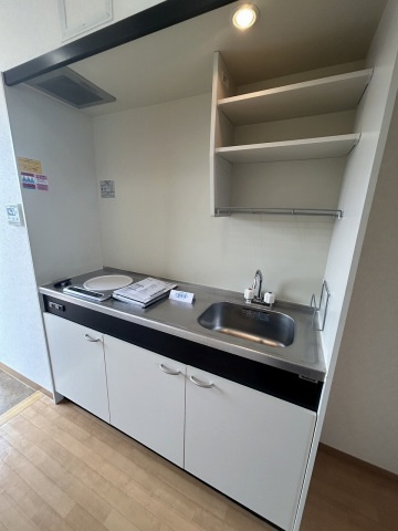 第24友建ビルのキッチン