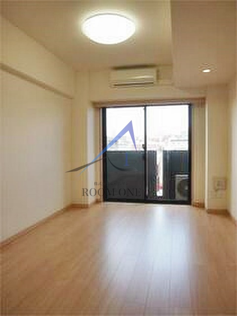 ルーブル多摩川六番館の寝室|寝室です。