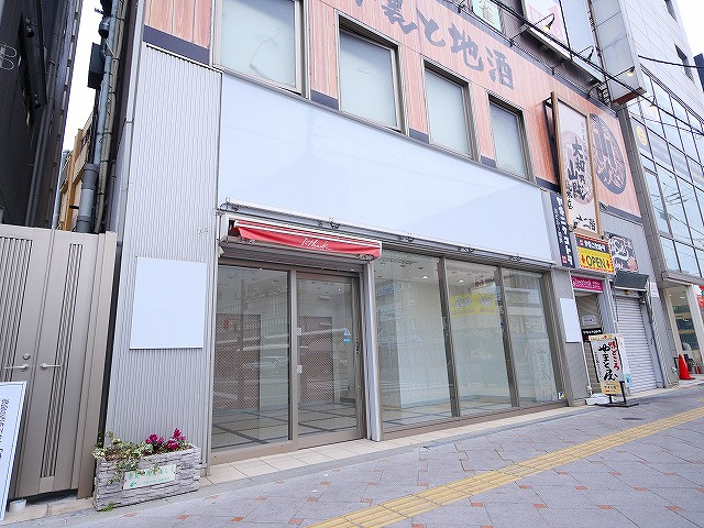 正木ビルの外観