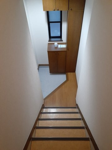 ニューシティ藤澤Ａ棟の玄関