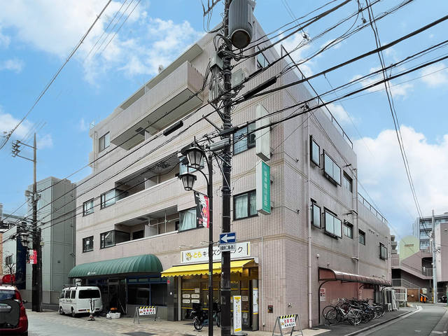アルシュセマの外観