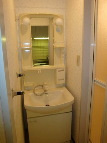 田部ビルの洗面所