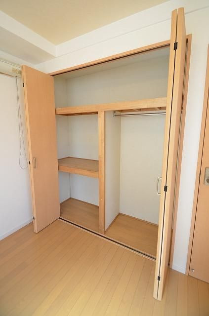 エスコーポ西新の収納