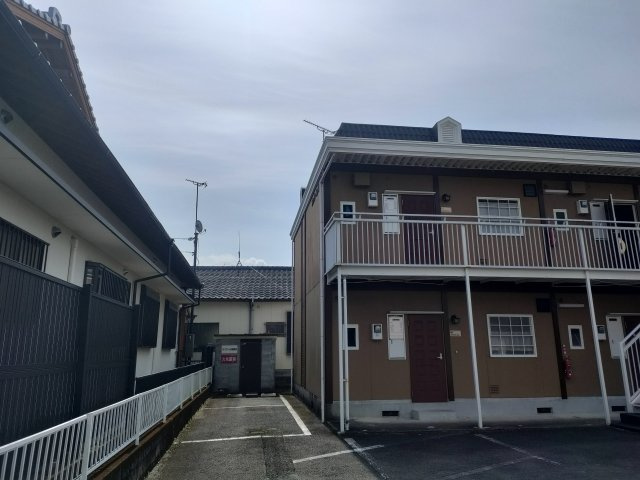 出水市西出水町 二棟一括アパートの外観