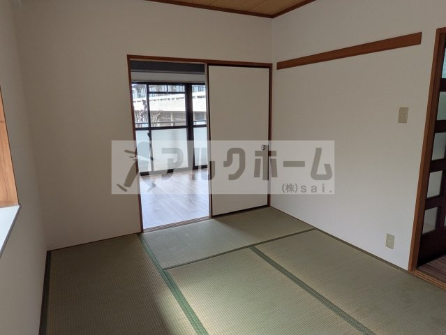 ドリーム松村 弐番館の和室