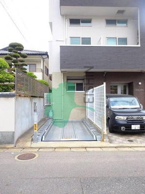 【駐車場】 | リアンアーブル博多駅東