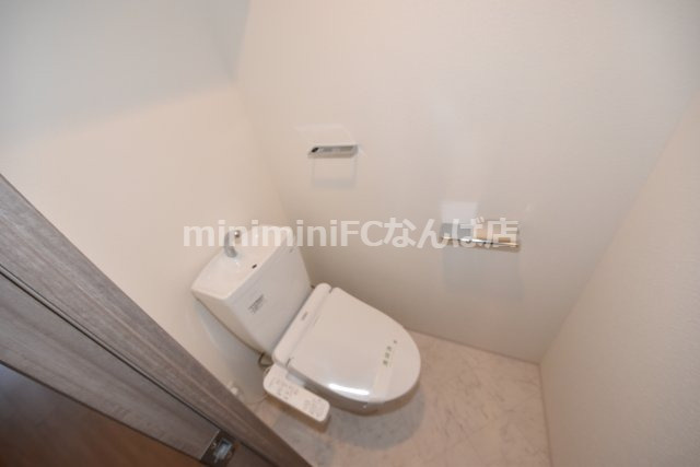 レオンコンフォート本町クレセントのトイレ