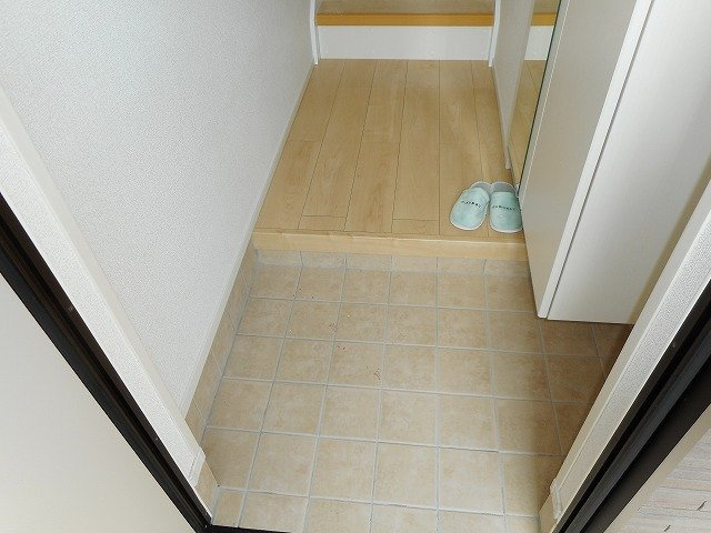 インプレスの玄関|シンプルで使いやすい玄関です