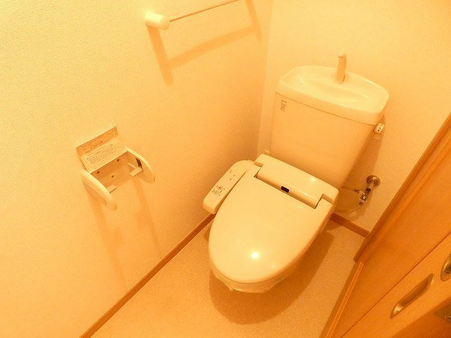フェリーチェ　Ⅰのトイレ|清潔感のあるトイレです