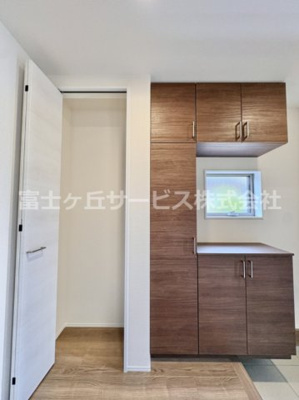 【収納】 | 豊橋市多米西町3丁目 25期 新築一戸建て 1号棟 | こまごまとしたものを収納できそうですね
