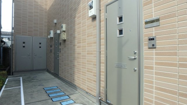 ミモザ立川のエントランス