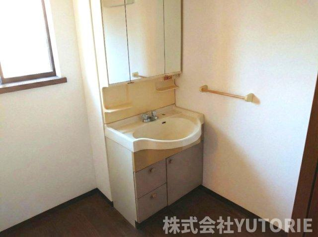 緑区寸沢嵐 土地73坪5LDK  大型注文邸宅♪の脱衣所