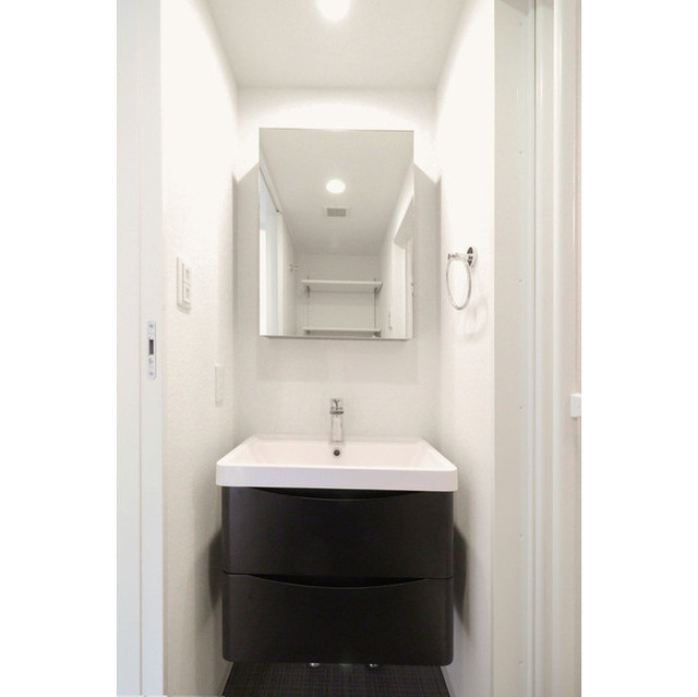 SERENiTE福島sceltoの洗面所