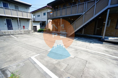 【駐車場】 | メゾン・ドゥ・プランタン | 駐車場です