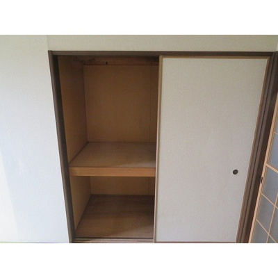 【収納】 | ウエスト立川 | 押入れ