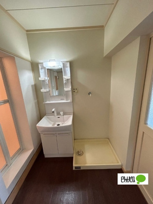 【洗面所】 | ヴィラナリー新山1号棟 | 独立洗面台