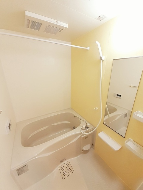 ピアチェーレ野中Ｂの浴室