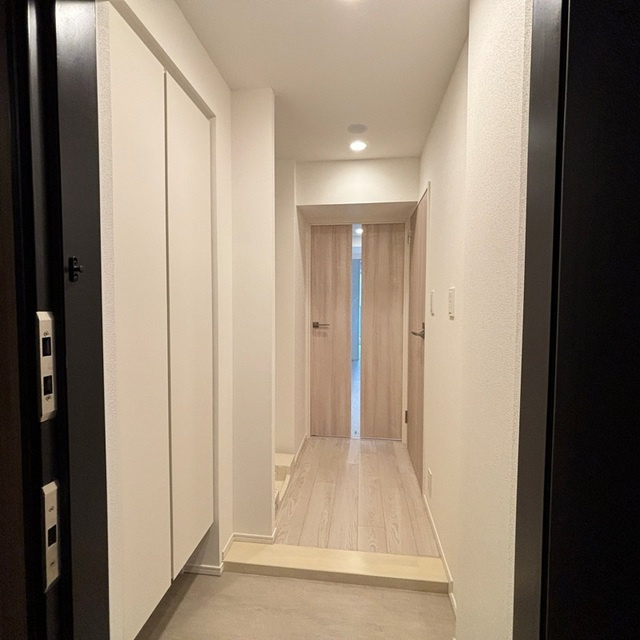 パークアクシス品川天王洲アイルの玄関|※写真は同タイプ住戸です。