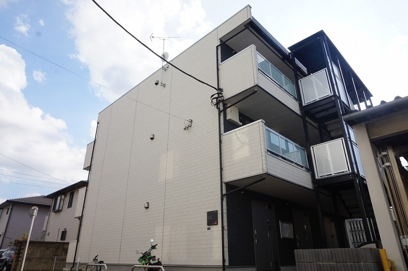 リブリ・ルミックのエントランス