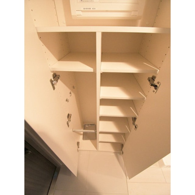  | ラクレイス横濱関内