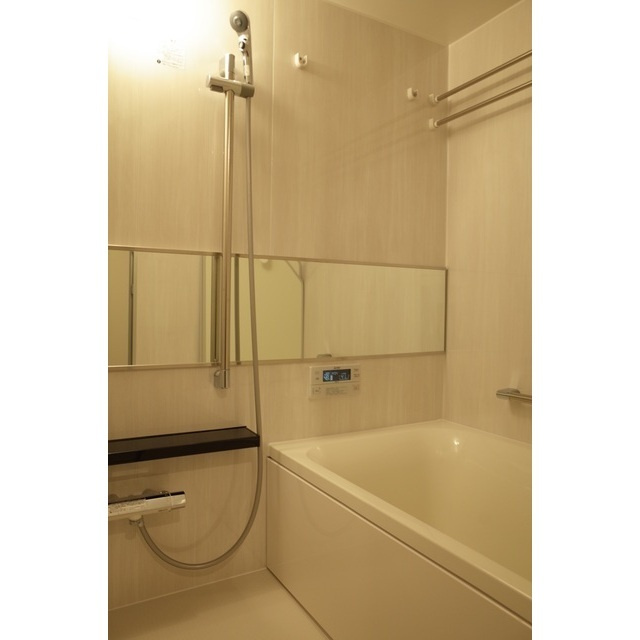 錦パークビルの居間・リビング