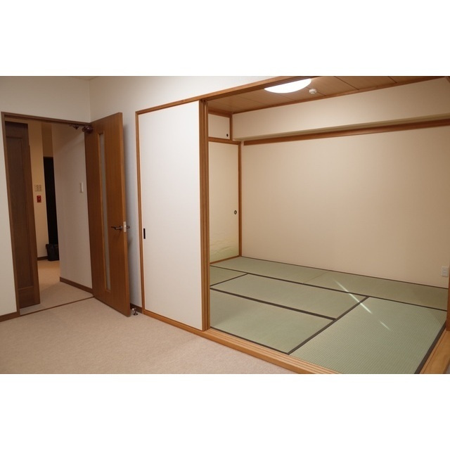 錦パークビルの洗面所