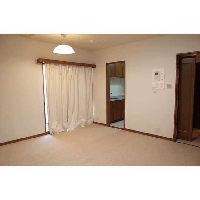 錦パークビルの居間・リビング