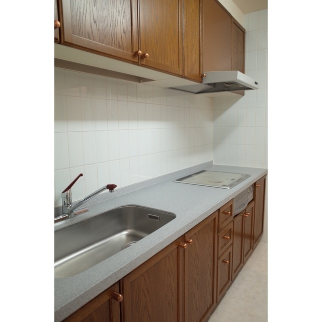 錦パークビルの居間・リビング