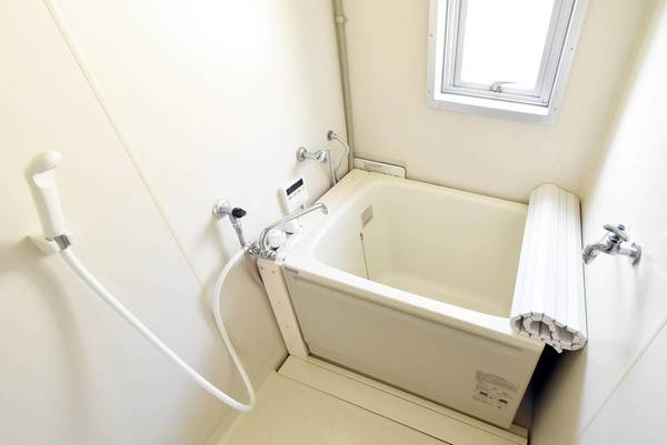 ビレッジハウス西本郷1号棟の浴室|ビレッジハウスの同一物件・同一タイプの間取りの写真です